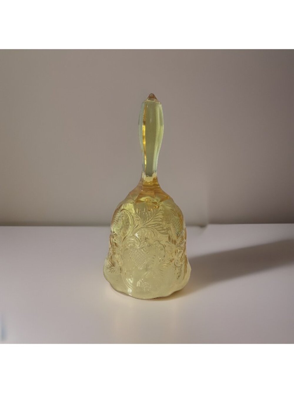 VINTAGE Fenton Art Glass Inverted Strawberry Yellow Amber Luminary Bell GLOWS